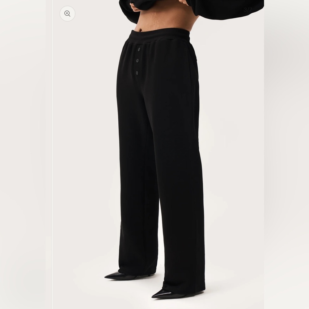 MAEBE JOGGERS